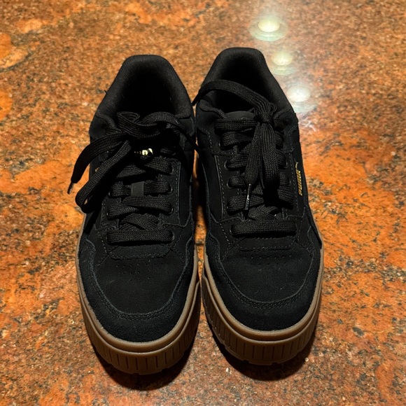 Puma Black Sneakers - Picture 1 of 7